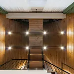 Villa Freeman-4b двоповерховий з кухнею, альтанкою, грилем 6місний Bukovel